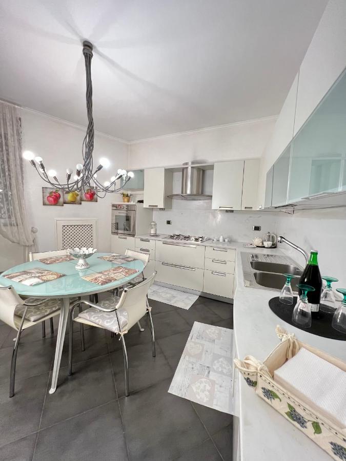 Casa Vacanze Maridy Νάπολη Εξωτερικό φωτογραφία